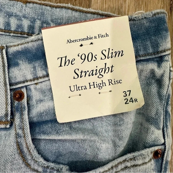 Abercrombie & Fitch The 90s Slim Straight Ultra High Rise Size 24R x 37 NWT - Picture 6 of 10